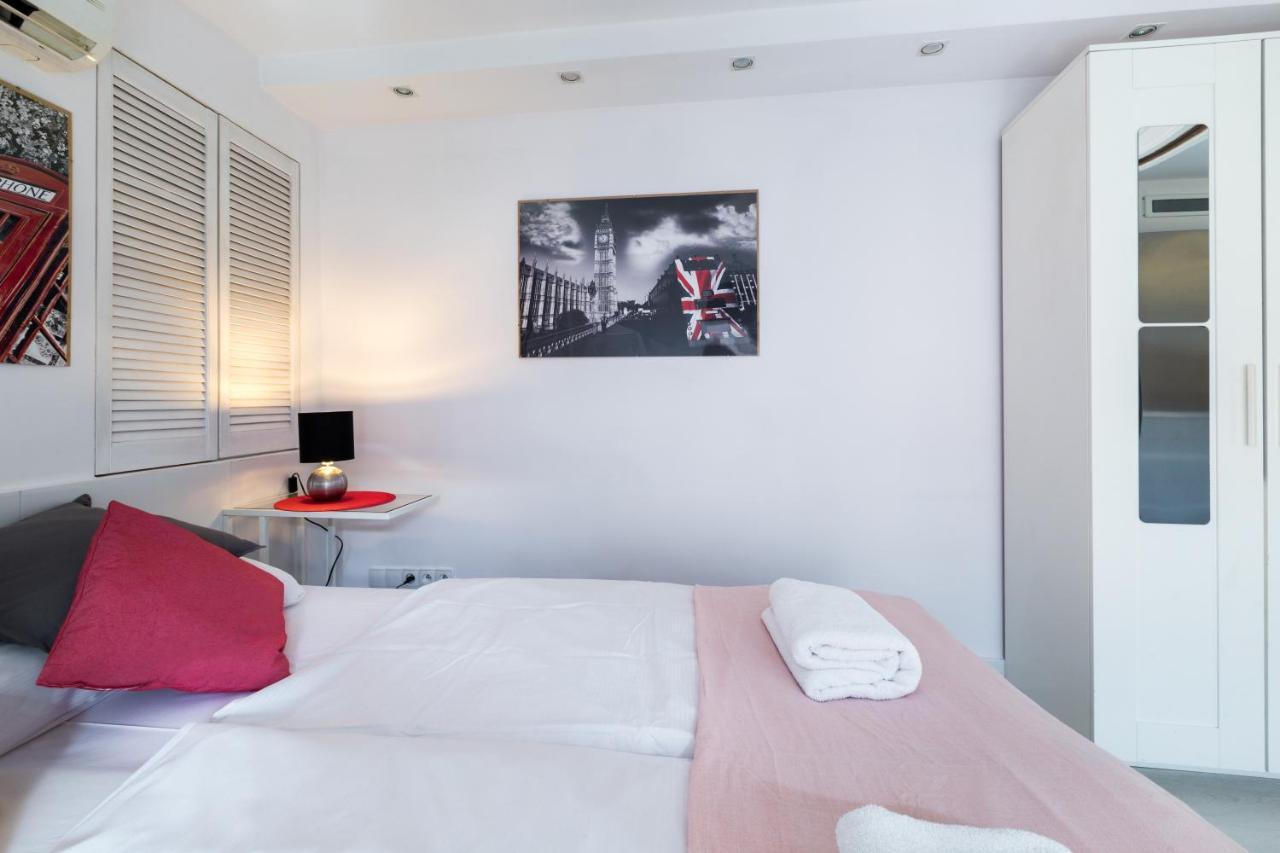 Wawel Cracow Old City Apartments - Friendhouse Apartments Krakkó Kültér fotó